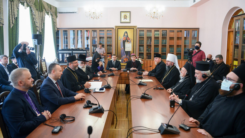 Вселенський Патріарх Варфоломій зустрівся з членами Всеукраїнської Ради Церков і релігійних організацій