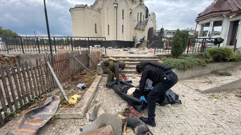 РФ авіаударом вбила людей і пошкодила християнський храм на Донеччині